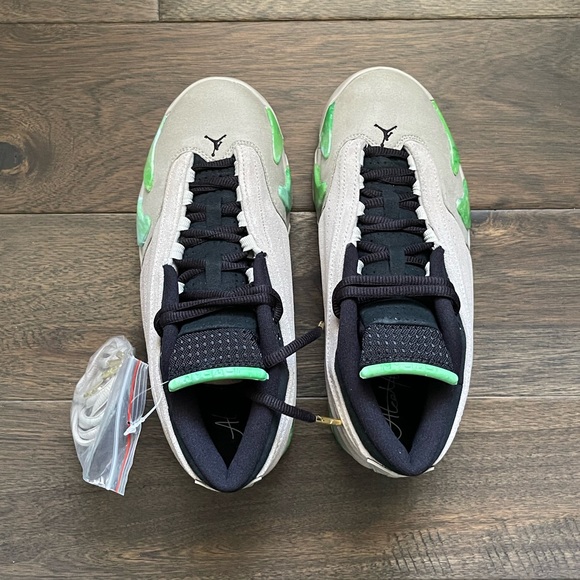 New DS Air Jordan Retro 14 X Aleali May. WMNS 6.5. Mens 5. - Picture 3 of 12